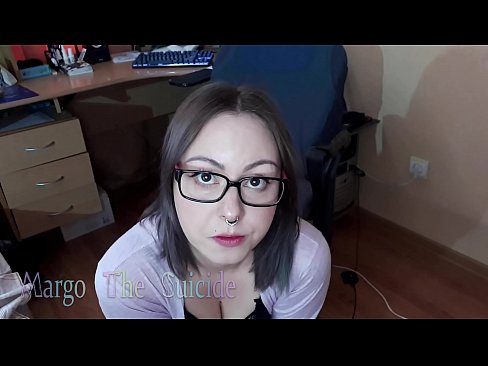 ❤️ Sexig tjej med glasögon suger Dildo djupt på kamera Fuckingvideo at sv.befuck-net.ru ☑